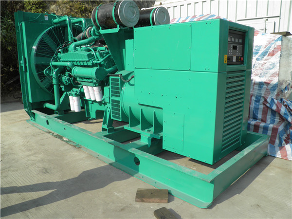 名山发电机租赁-厂家给大家介绍发电机失磁现象