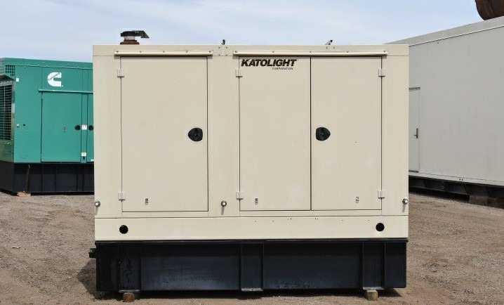 名山发电机出租-柴油发电机使用电压互感器时的注意事项