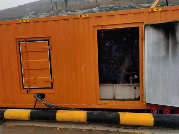 名山发电车出租-应急柴油发电机组选什么样的比较好？