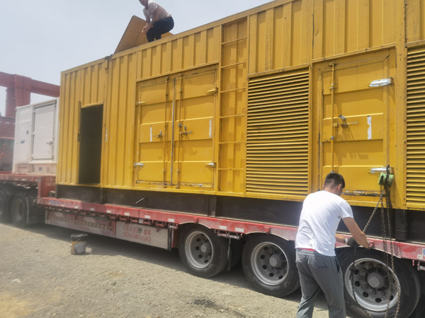 名山发电机出租100KW发电机需要什么规格的电缆线？