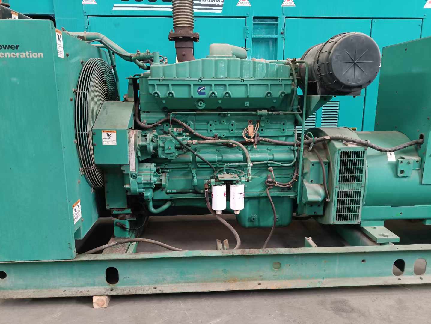 名山过载会对 600kW 柴油发电机组造成哪些损害？