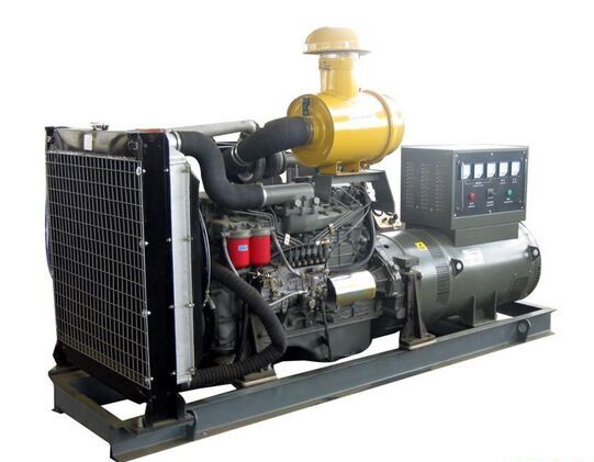 名山汽油发电机组冬季保养时，燃油系统需要注意什么？