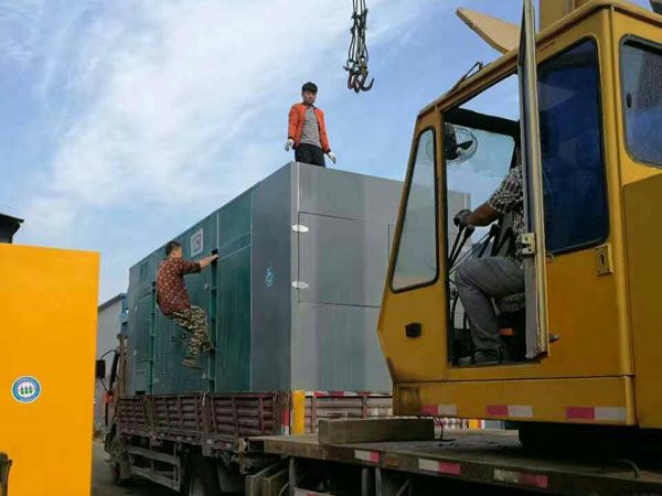 名山更换水冷式机油散热器密封件的操作流程是怎样的？