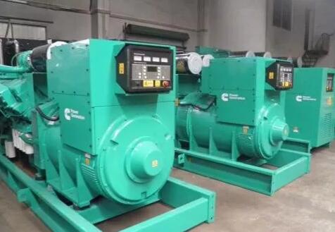 名山柴油发电机冬季保养需要特别注意哪些部件？